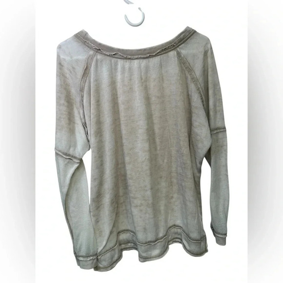 Free People distressed faded cream/tan long sleeve tee shirt - Picture 2 of 9